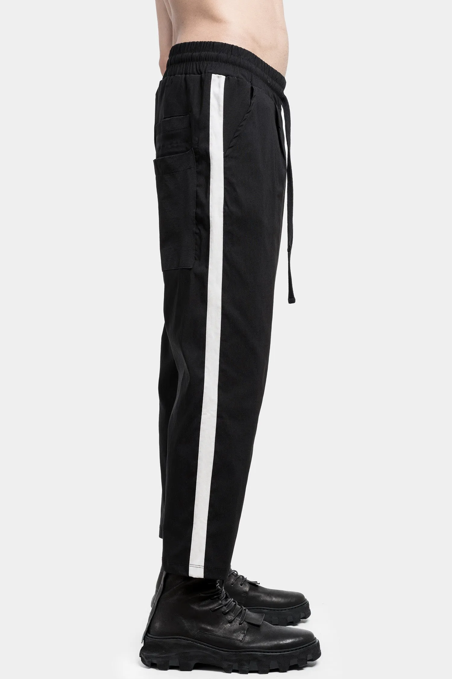 Drop crotch cropped pants