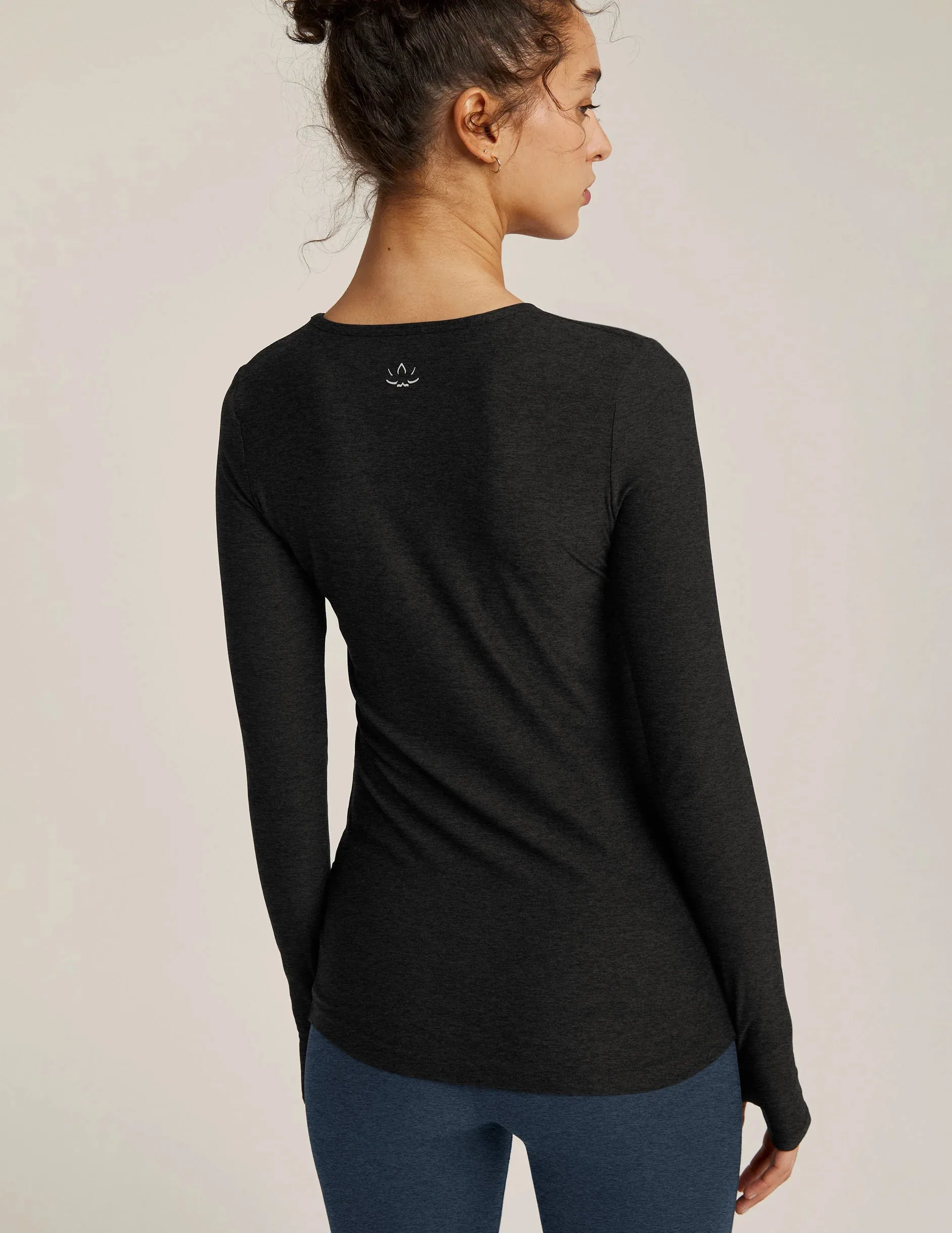 Featherweight Classic Crew Pullover