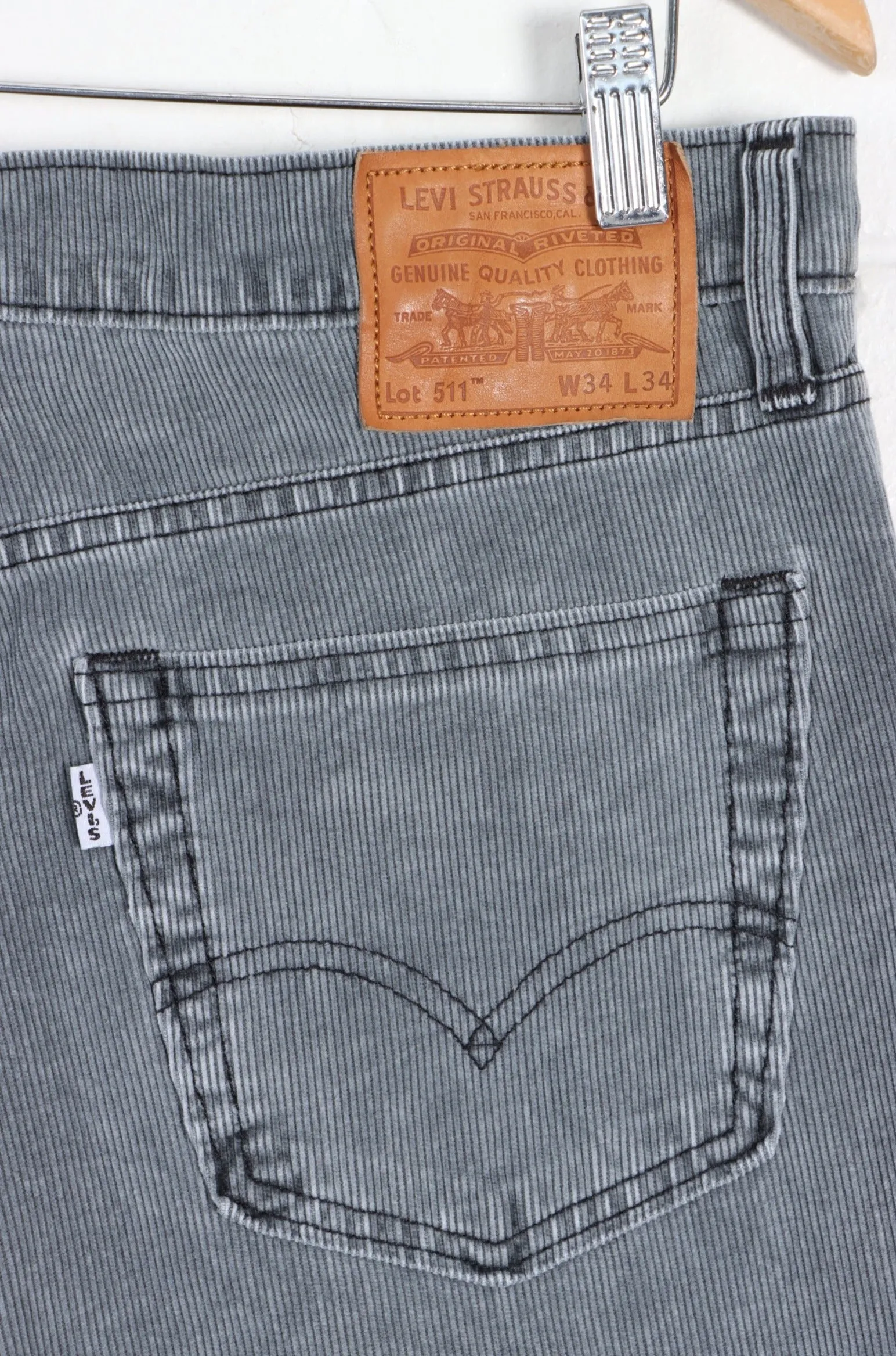 LEVI'S Steel Blue Cord Pants (34x34)