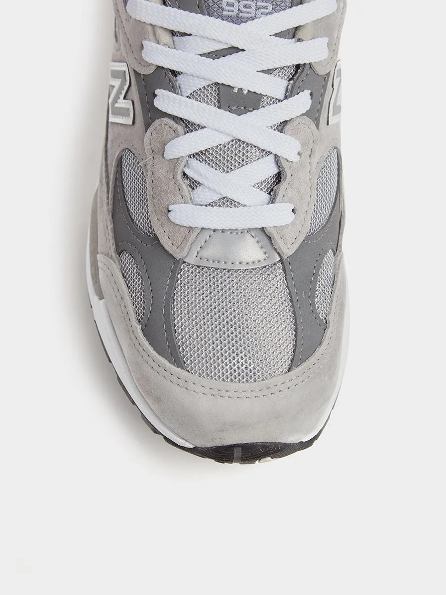 M992GR, Grey / White