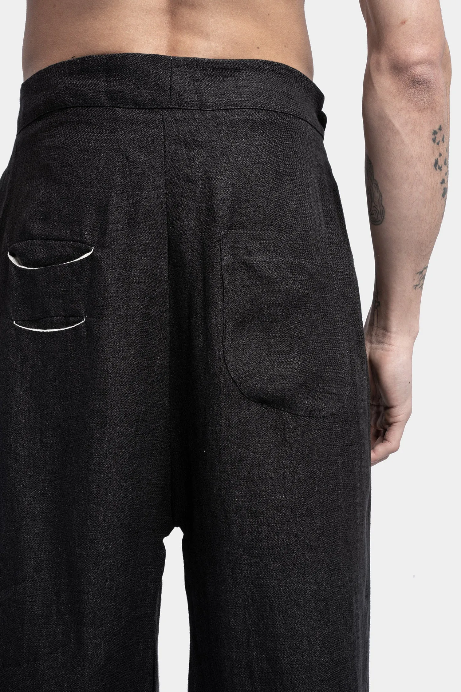 Pleated oversized linen pants